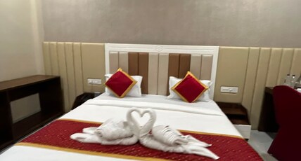 Hotel Emperor Paradise Room Type - Deluxe Room