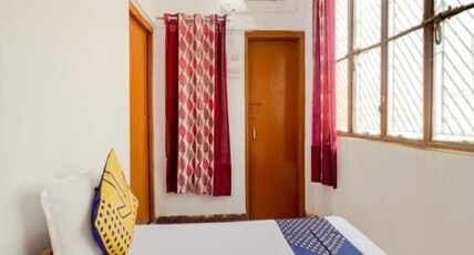 Hotel Radiant Room Type - Standard AC Room