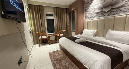 The Moonsoon Inn Room Type - Deluxe Room