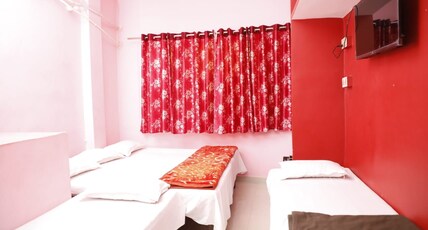 Shree Laxmee Narayan P. Guest House Room Type - Bedroom 1
