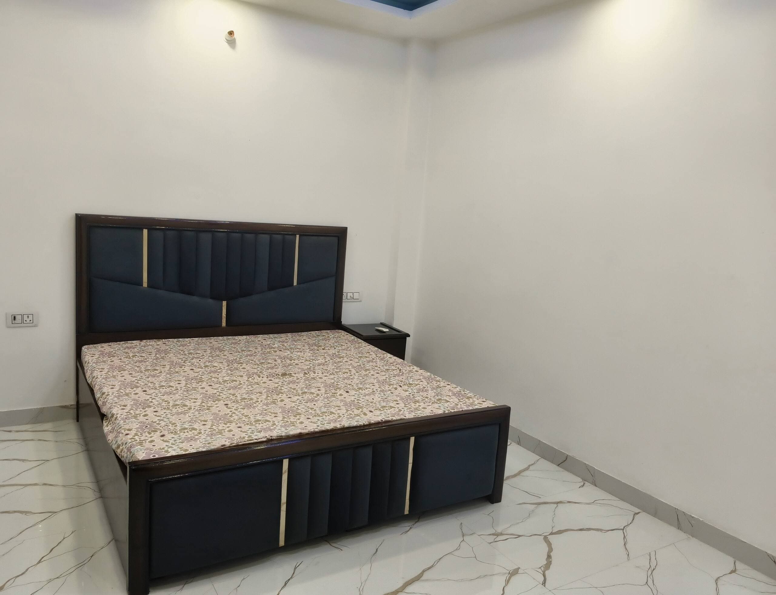 Krishna Leela Homestay Spiritual Experience - Tap to explore photos