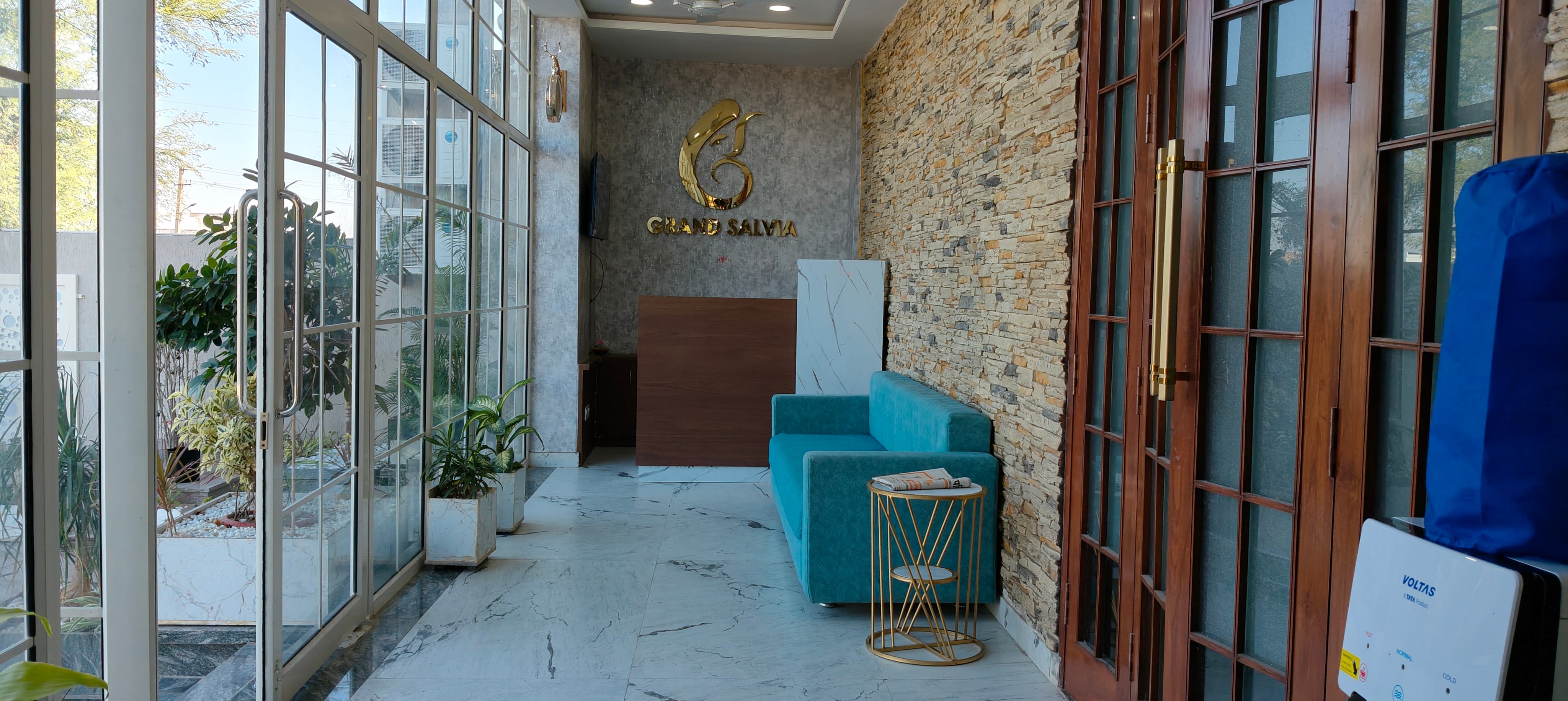 Main gallery