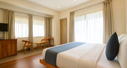 Onehouse Resort, Lansdowne Room Type - Maharaja Room with Valley View