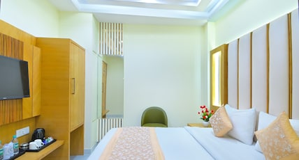 The Northern Palace @ 3 mins from Connaught Place Room Type - Deluxe NON AC Room The Northern Palace @ 3 mins from Connaught Place Room Type - Deluxe NON AC Room