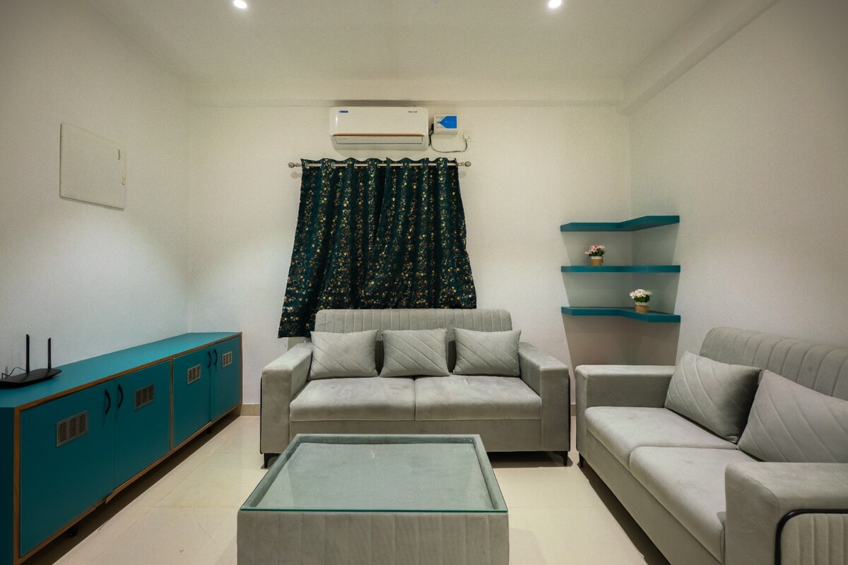 Shared 3BHK Smart TV in All Rooms Hitech City - Tap to explore photos