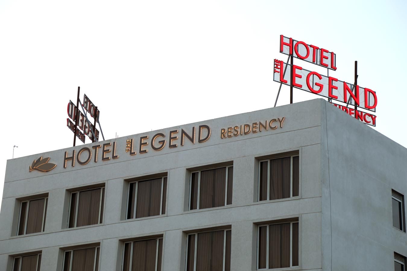 THE LEGEND RESIDENCY - Tap to explore photos