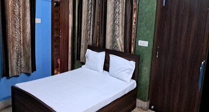 Happy Homestay Salt Lake Room Type - Standard Double AC