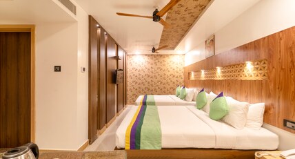 Treebo Golden Swan Pammal Room Type - Superior Room