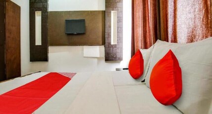 HOTEL STAR NIGHT Room Type - Deluxe