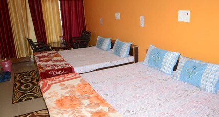 Raturi Tourist Hotel New Tehri Room Type - Super Deluxe Room (4 Bed) Raturi Tourist Hotel New Tehri Room Type - Super Deluxe Room (4 Bed)
