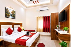 Address of Hotel Shree Venkatesh Nilayam -10 mint Ram Temple