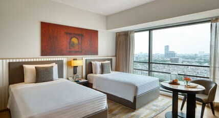 Gateway Ahmedabad, Sindhu Bhavan Road Room Type - Standard Room Twin Bed City View