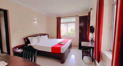 Emerald Inn Room Type - Deluxe Rooms