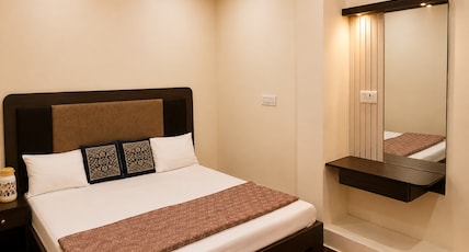 Shri Ram Janki Atithi Nivas Room Type - Double Room with Shared Bathroom Shri Ram Janki Atithi Nivas Room Type - Double Room with Shared Bathroom