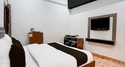 Palette by CheckIn Sarnath Temple Room Type - Deluxe