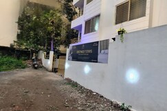 Studio Flat  502 Feel At Home High Speed Net