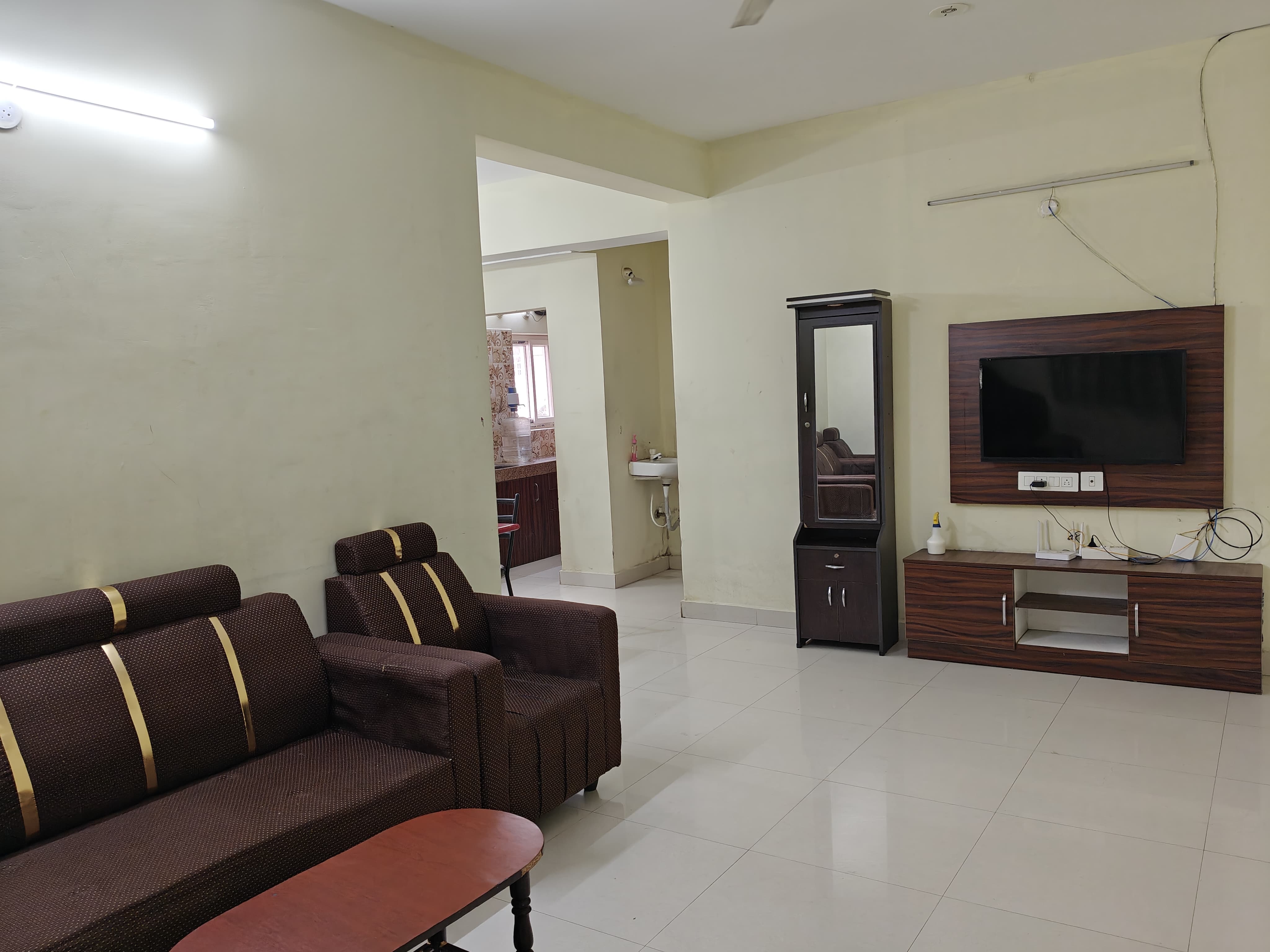 Pearl Homestays 2bhk - Tap to explore photos