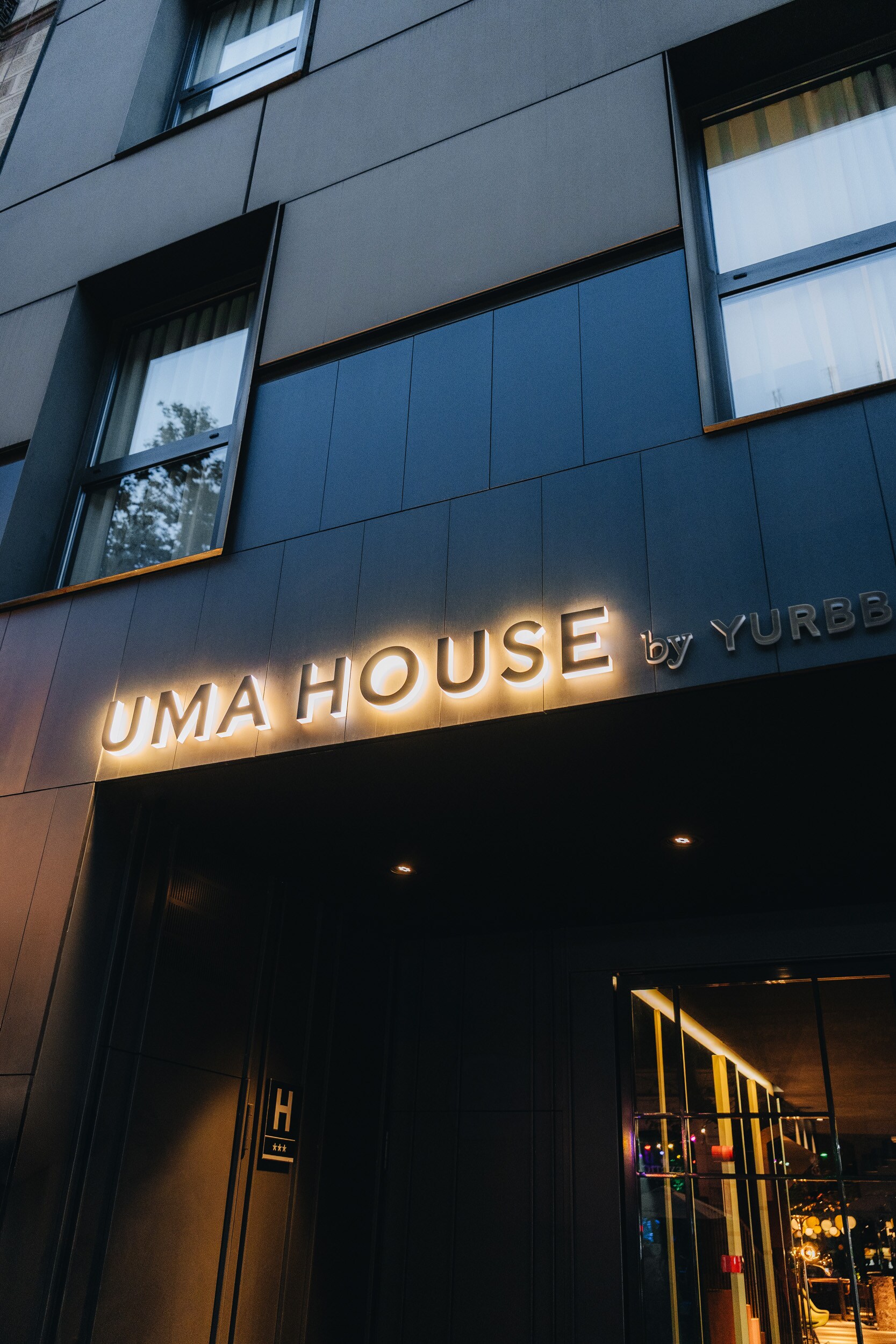 Uma House by Yurbban Trafalgar - Tap to explore photos