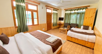 Hotel Purnima Kasol Room Type - Superior Room with Balcony (Mountain view) Hotel Purnima Kasol Room Type - Superior Room with Balcony (Mountain view)