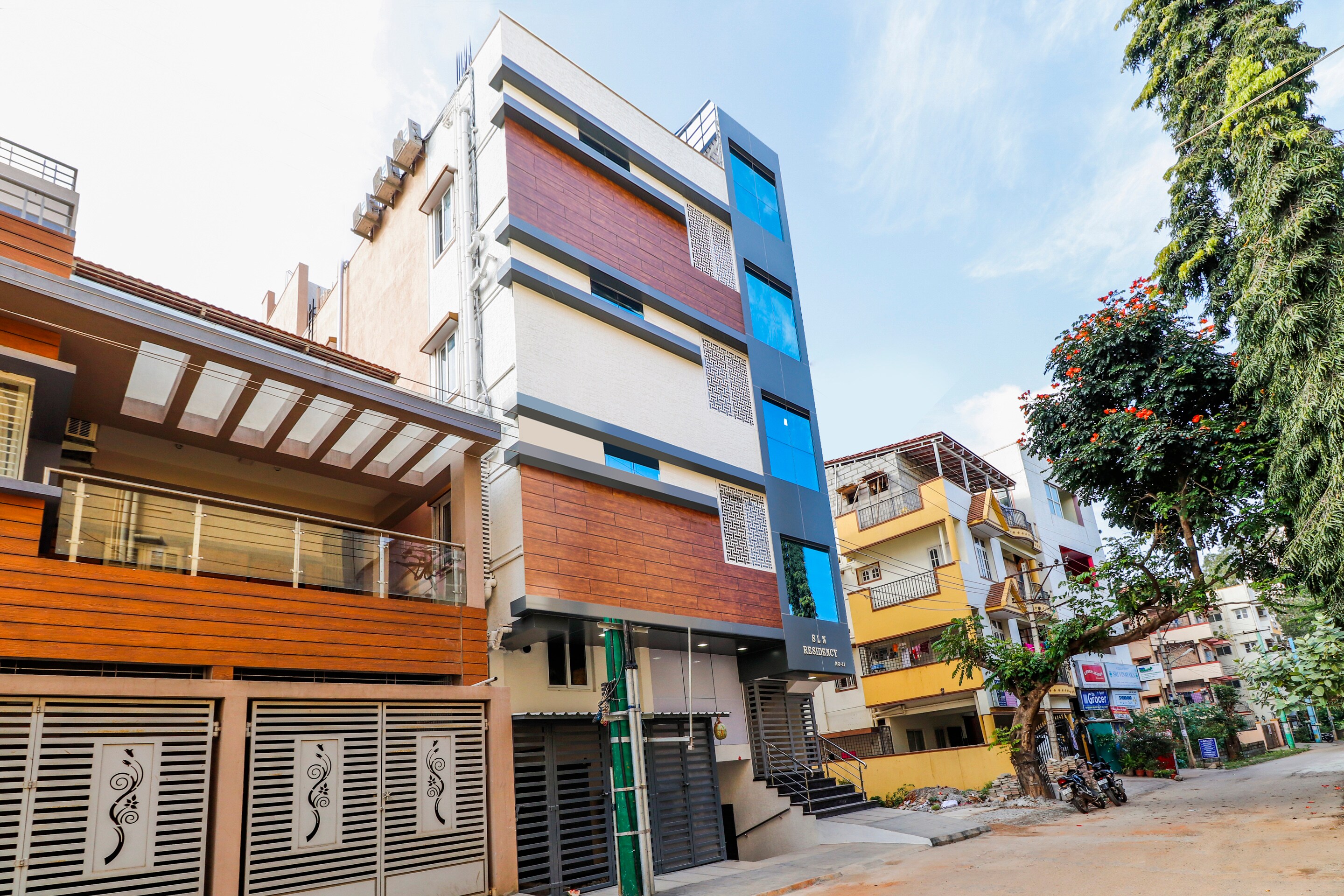 Capital O SLN Residency - Tap to explore photos