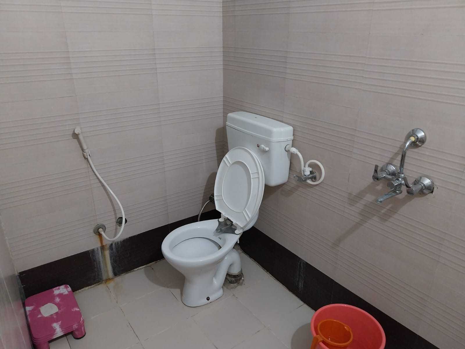 Hotel O Shri Sai Nath Hotel - Tap to explore photos