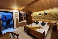 Pine Valley Resort | Rooms & Restaurant
