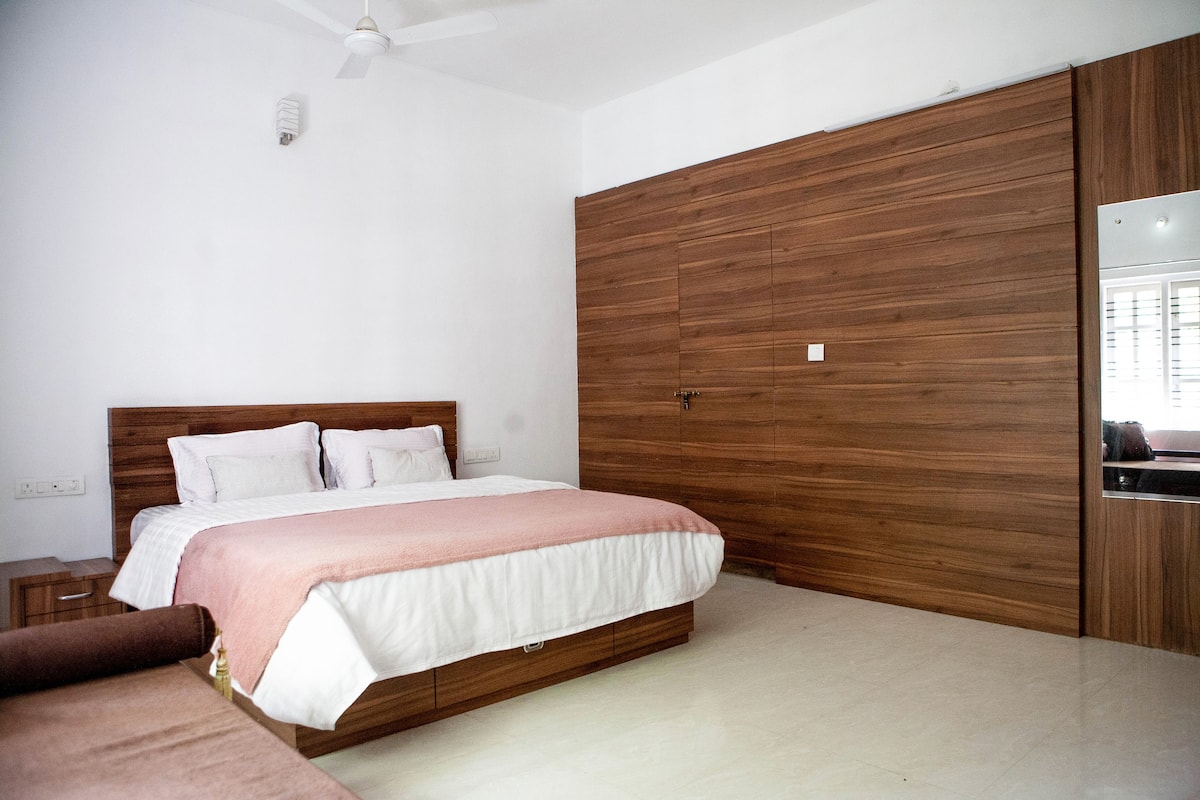 Valsala Estate Home, Villa with Forest view, Coorg - Tap to explore photos