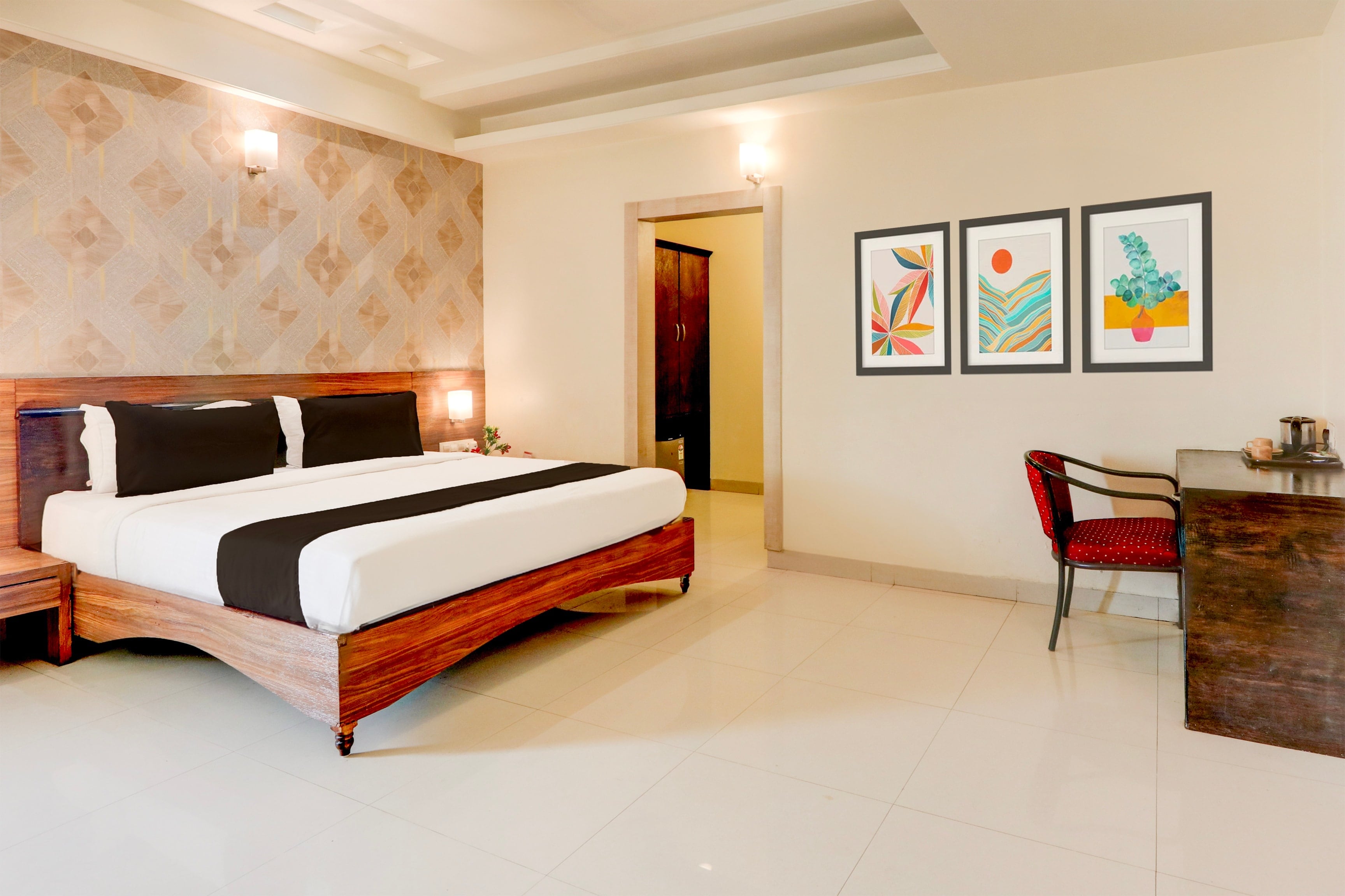 Townhouse Oak Madhapur Nera Regency - Tap to explore photos