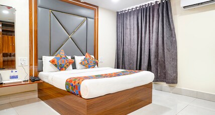 Hotel Eldoria Palace Room Type - Deluxe Superior Room