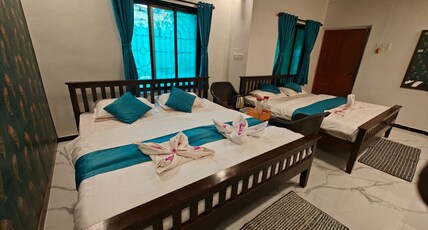 Redstone House by Ekdant Holiday Home Room Type - Family Super Deluxe Room