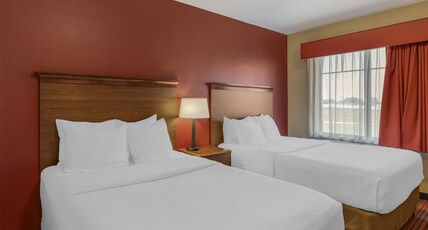 Best Western Plus Hudson Hotel & Suites Room Type - Suite-2 Queen Beds, Non-Smoking, Full Kitchen, Pillow Top Mattress, Shower Only, Sofabed, Full Break Best Western Plus Hudson Hotel & Suites Room Type - Suite-2 Queen Beds, Non-Smoking, Full Kitchen, Pillow Top Mattress, Shower Only, Sofabed, Full Break