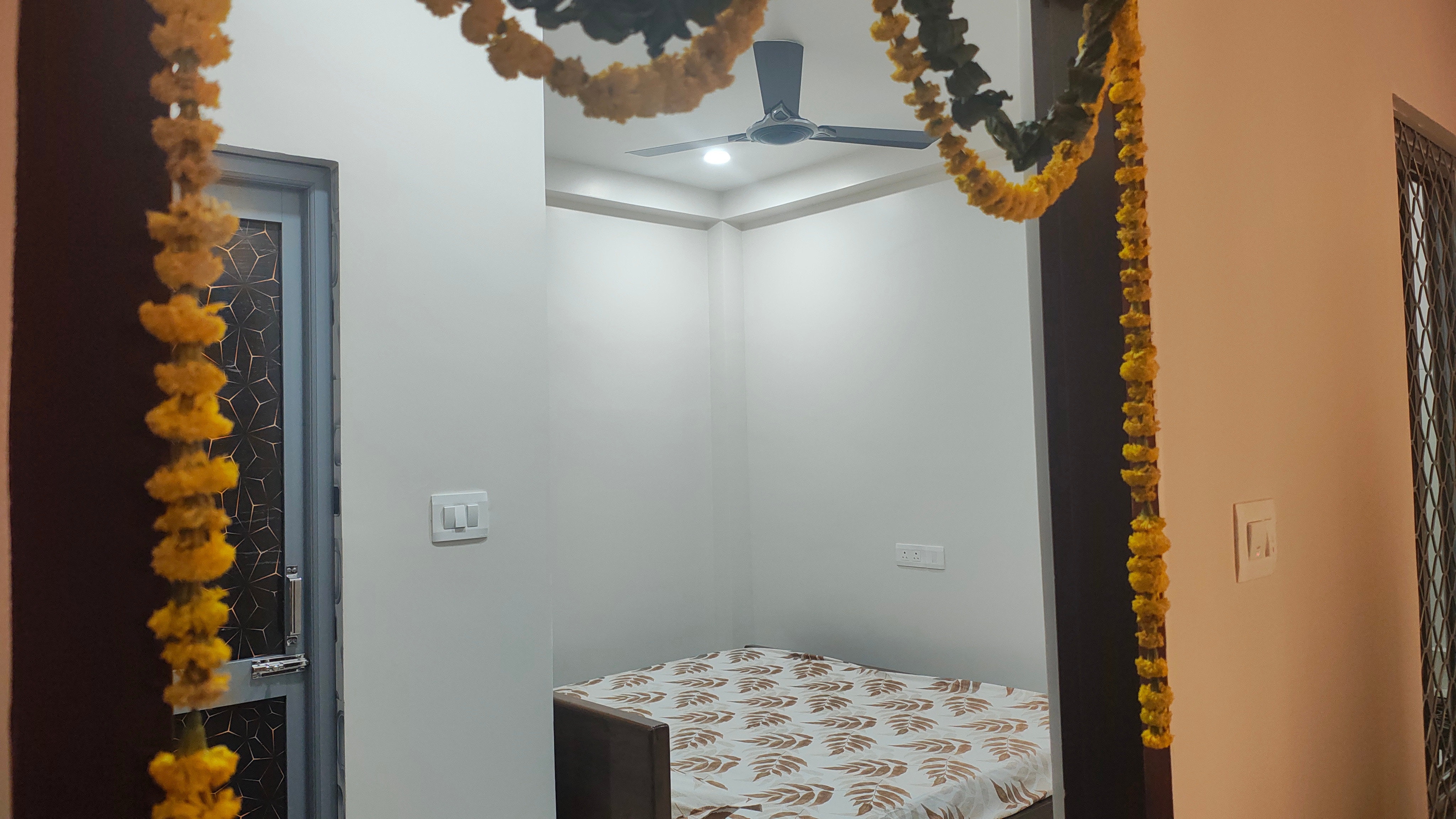 Mishra villa - Tap to explore photos
