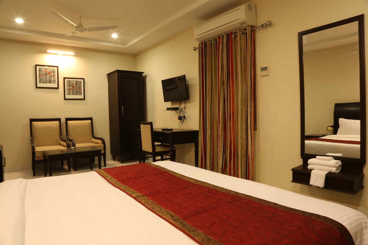 Hotel Grand Sharda - Tap to explore photos