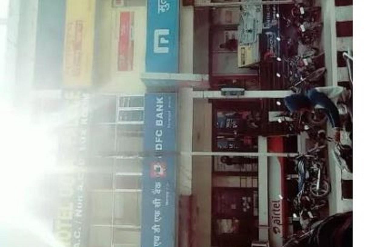 Hotel Goyal Palace - Tap to explore photos