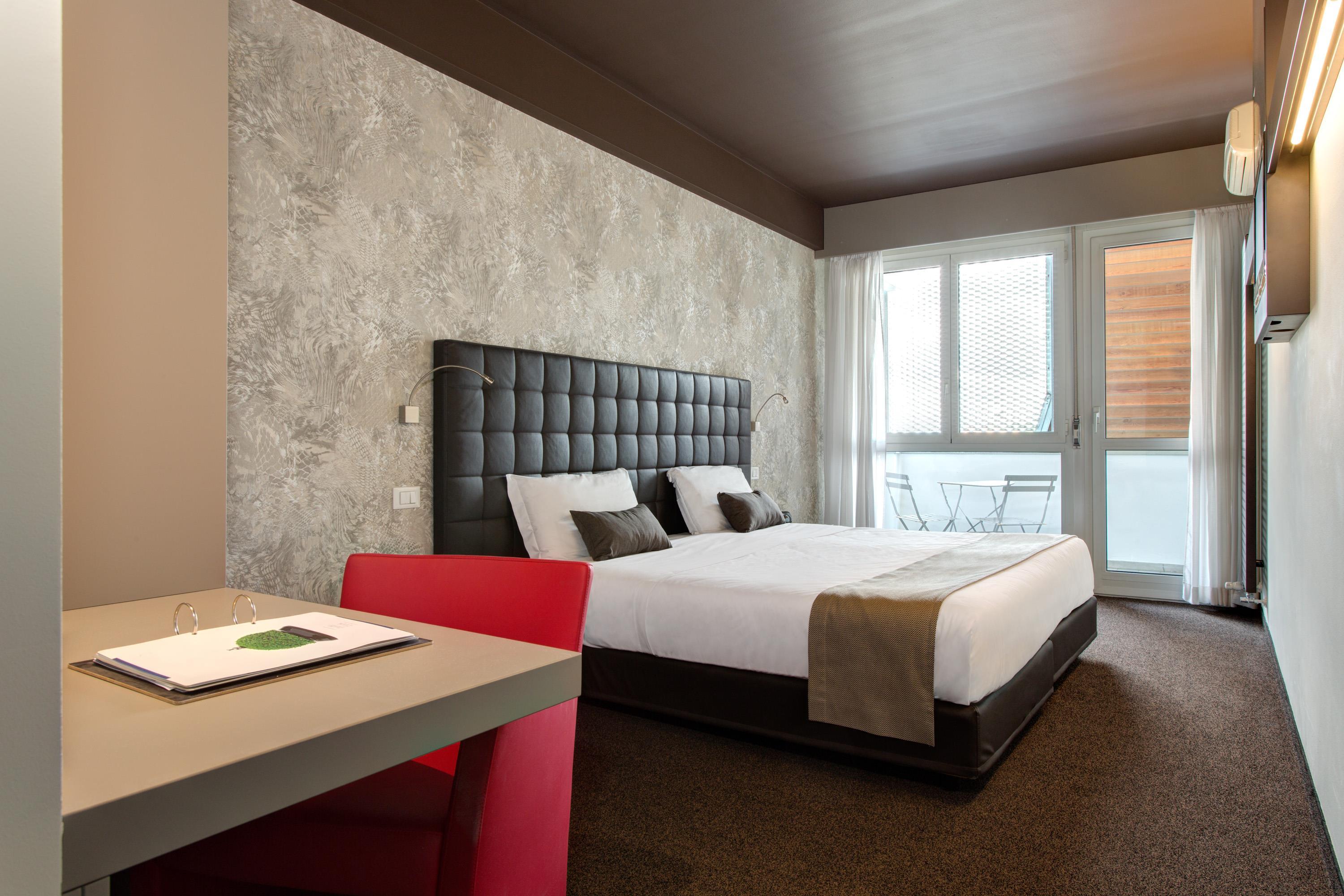 Best Western Hotel Continental - Tap to explore photos