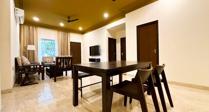 The Four Stories - Luxury Near The Lake Room Type - Superior 2BHK Suite with Balcony