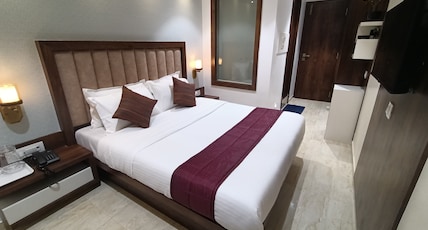 Hotel Saffron Inn Thane West Room Type - standard room