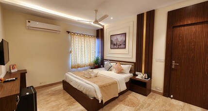 EENNRA ARAMMBAGH Room Type - Deluxe Ac Room with Free Wifi