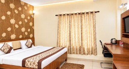 Hotel Sunshine Inn Room Type - Premium Room Hotel Sunshine Inn Room Type - Premium Room