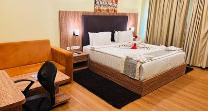 Seven Hills Hotel Room Type - Deluxe Room