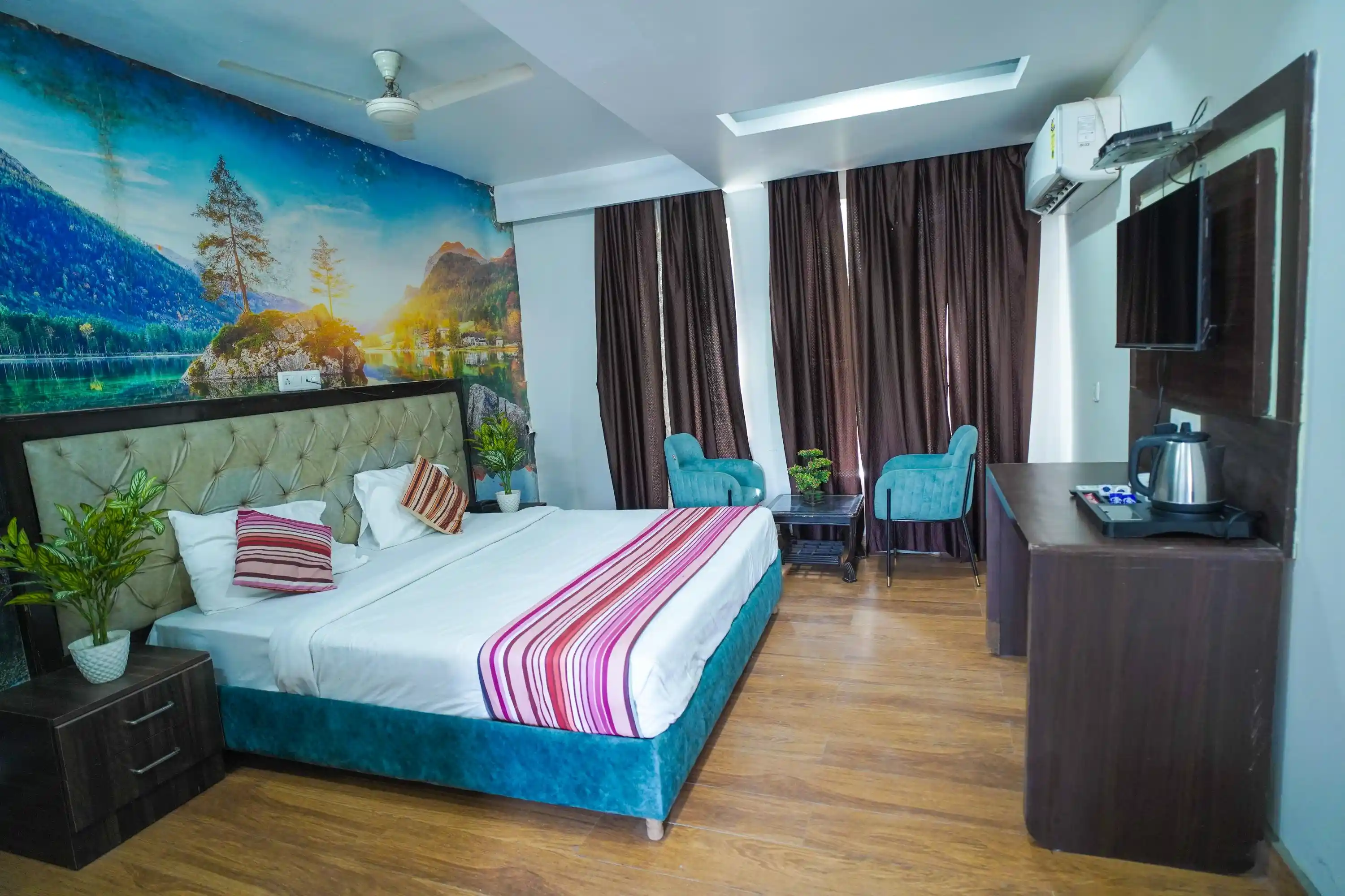 JPS Resort with Swimming Pool IMT Manesar Room Type - Deluxe Room with Access to Swimming Pool JPS Resort with Swimming Pool IMT Manesar Room Type - Deluxe Room with Access to Swimming Pool