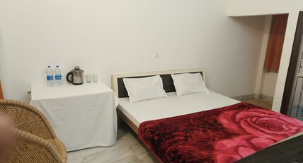 GOVIND GUEST HOUSE Room Type - Delux Room