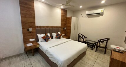 Hotel Destination Room Type - DELUXE AC ROOMS