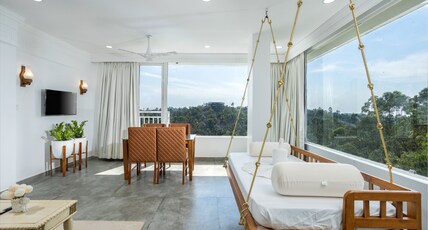 Hotel White House Munnar | Luxury Resort Room Type - Presidential Suite Room