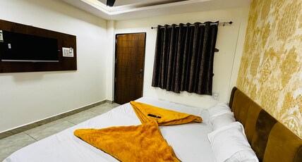 Hotel shipra Paradise Room Type - Bedroom 4