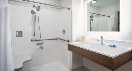 Holiday Inn Express Hotel & Suites Tucson, an IHG Hotel Room Type - 1 King Suite Access Shower