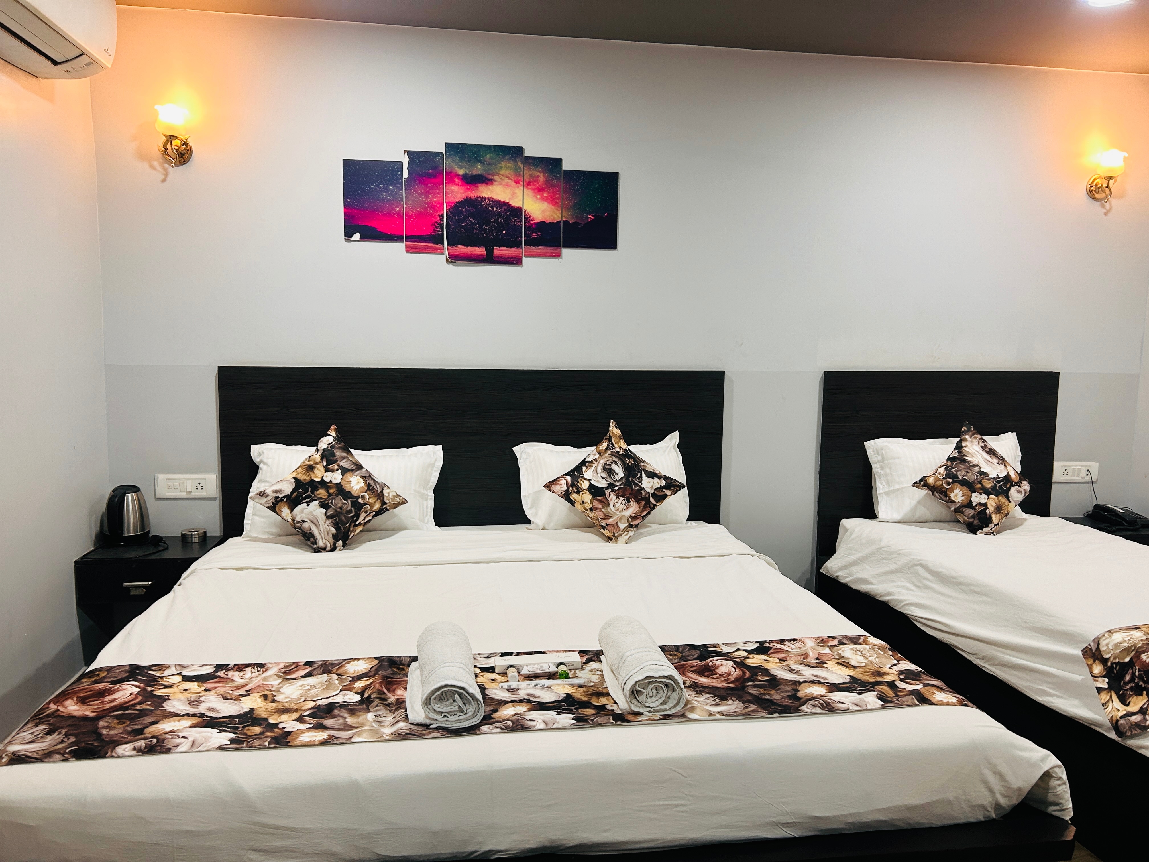 JD Grand Inn (1km away from Paltan Bazaar) - Tap to explore photos