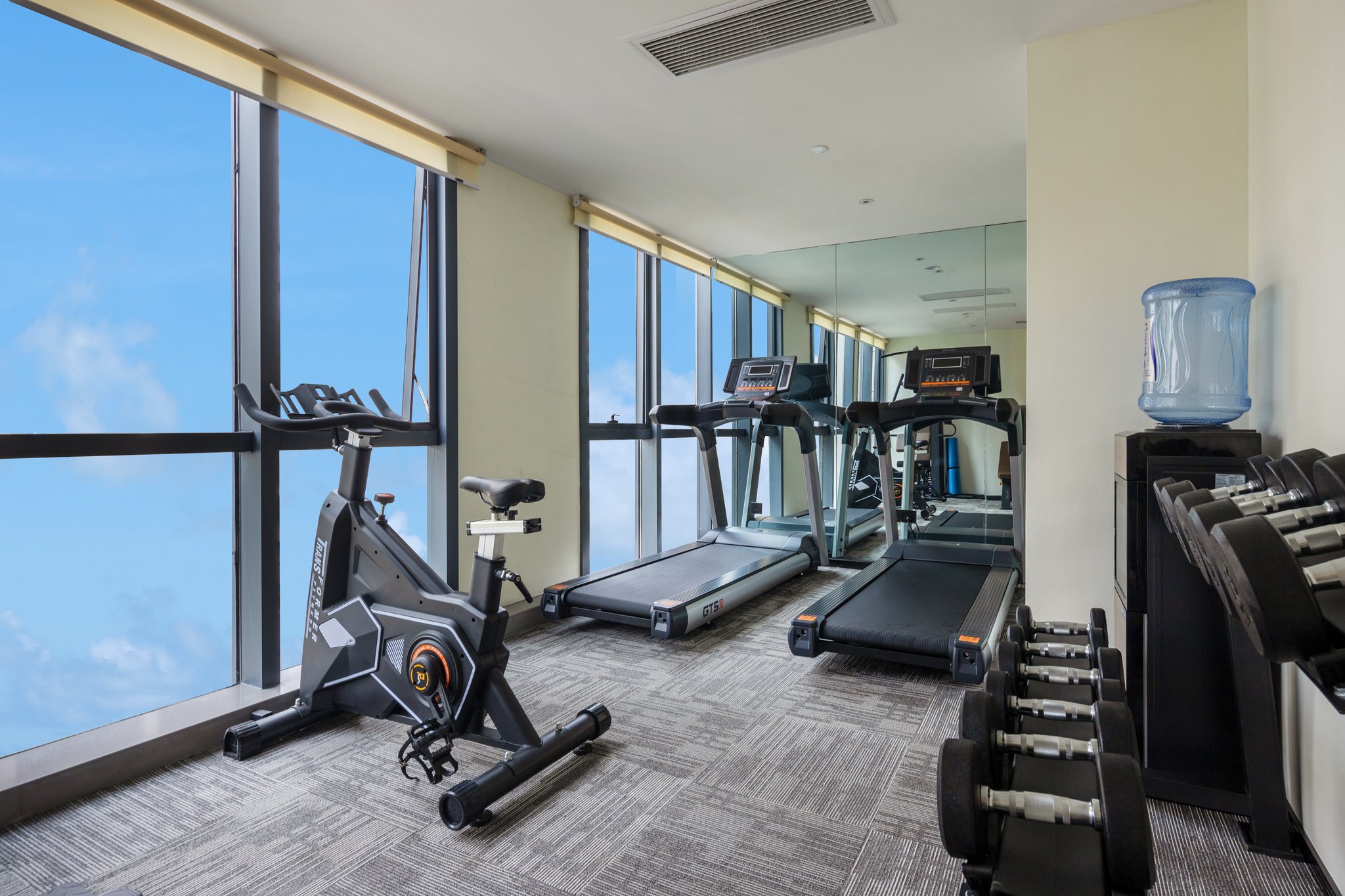 Holiday Inn Express CHANGSHA SHENGFU - Tap to explore photos