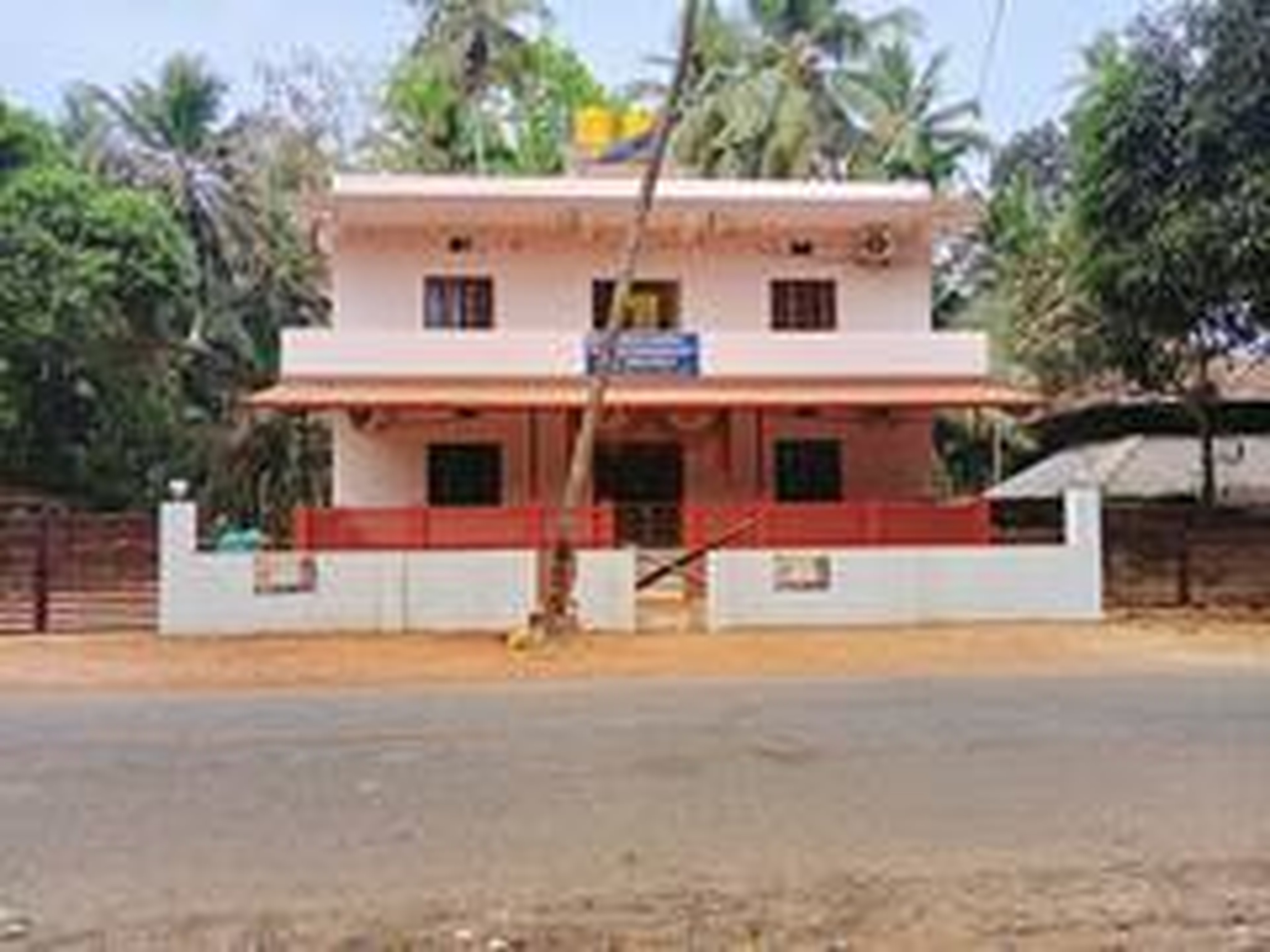 Nirvana Beach by LEAF - Tap to explore photos