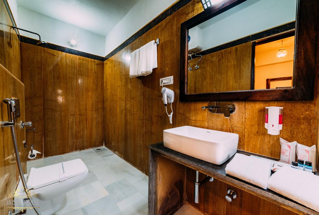 Hotel Aurang Heritage - Tap to explore photos